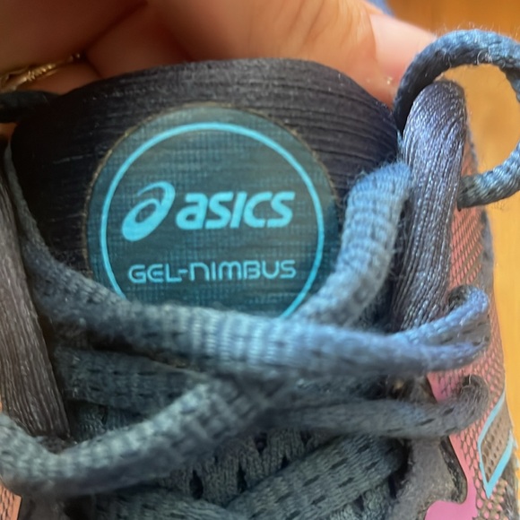 ASICS gel nimbus 23 navy and purple women’s size 8 - Picture 2 of 5